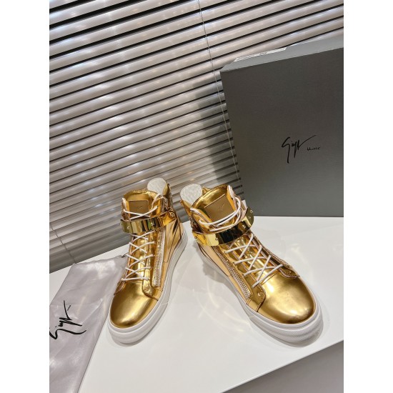 CL Shoes Casual shoes
Top Quality CL Shoes Casual shoes
Top Quality