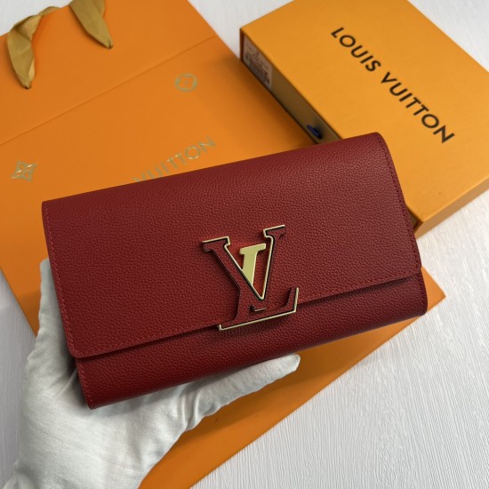 LV Bags High Quality Flip Wallet
LV Bags High Quality Flip Wallet