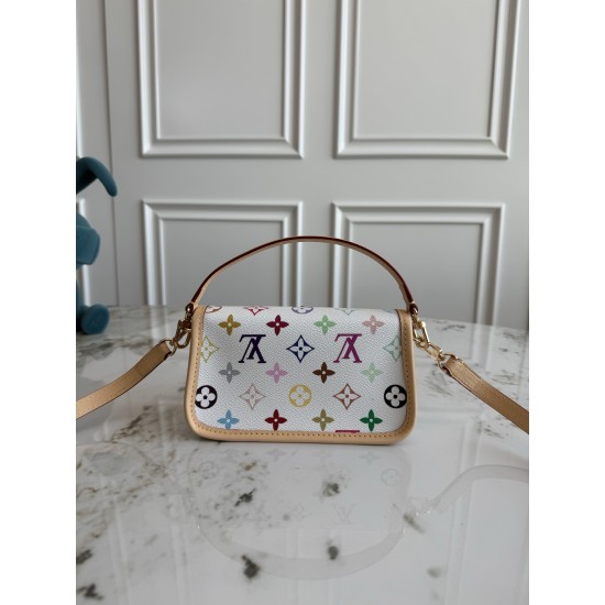 LV Bags Top Quality NANO DIANE
19*10.5*6 LV Bags Top Quality NANO DIANE
19*10.5*6