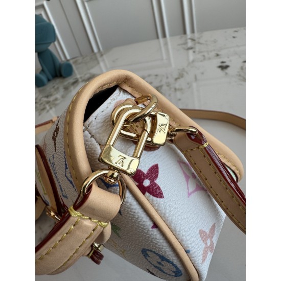 LV Bags Top Quality NANO DIANE
19*10.5*6 LV Bags Top Quality NANO DIANE
19*10.5*6
