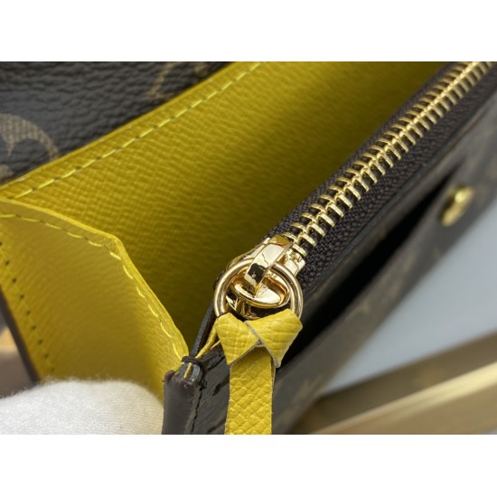 LV Bags High Quality Flip Wallet
LV Bags High Quality Flip Wallet