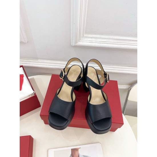 Valentino Shoes Top Quality Valentino Shoes Top Quality