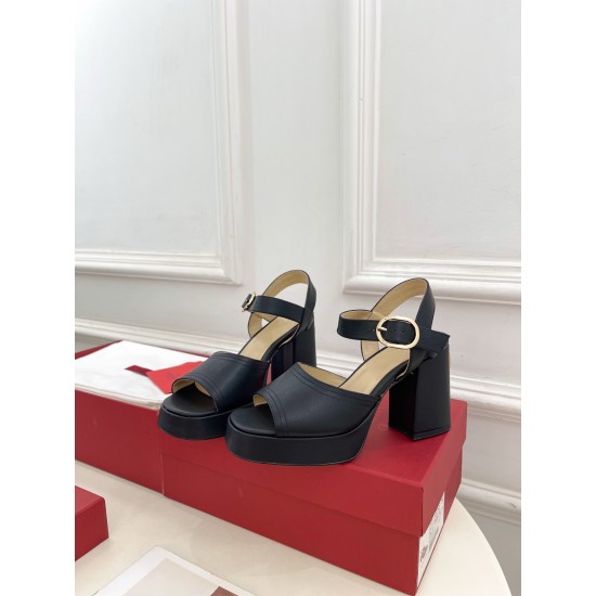 Valentino Shoes Top Quality Valentino Shoes Top Quality