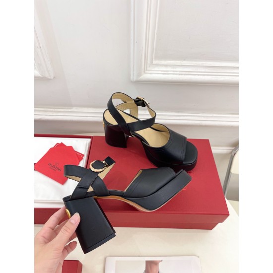 Valentino Shoes Top Quality Valentino Shoes Top Quality