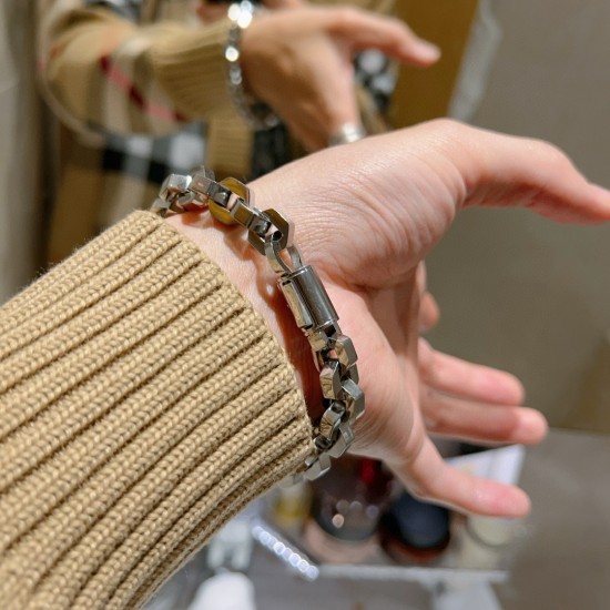 Balenciaga Jewelry Bracelet Balenciaga Jewelry Bracelet