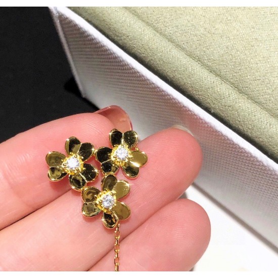 Van Cleef Jewelry Necklace Van Cleef Jewelry Necklace