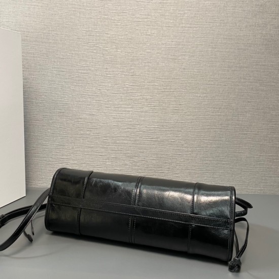 Prada Bags Top Quality
32x15.5x12cm Prada Bags Top Quality
32x15.5x12cm