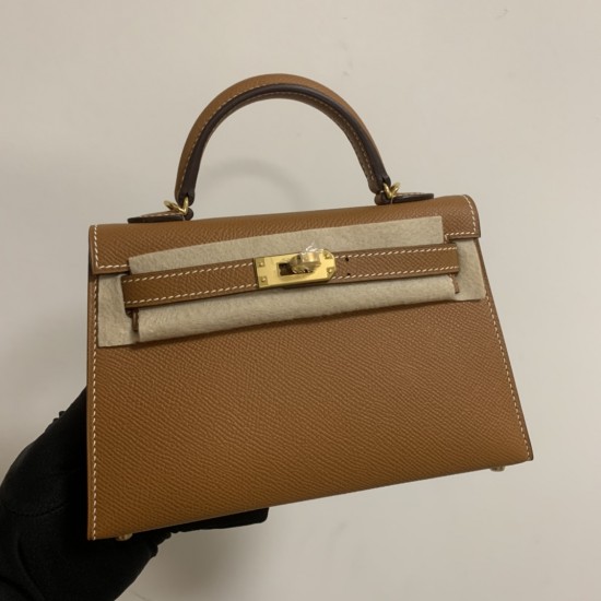 Hermes Bags Top Quality Minikelly 二代
19cm $220 Hermes Bags Top Quality Minikelly 二代
19cm $220