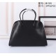 The Row Bags Top Quality
Small:26.20.18
Big:38.26.23 The Row Bags Top Quality
Small:26.20.18
Big:38.26.23