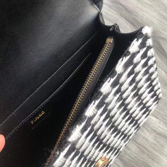 Pinko Bags Top Quality
27*17*8cm Pinko Bags Top Quality
27*17*8cm