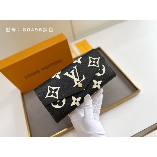 LV Bags High Quality Flip Wallet
LV Bags High Quality Flip Wallet