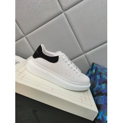 McQueen Shoes High Quality
women 35-40 

men 39-44