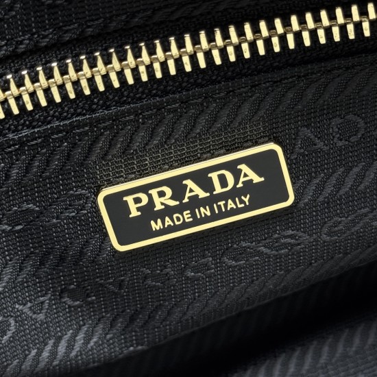 Prada Bags Top Quality
32x15.5x12cm Prada Bags Top Quality
32x15.5x12cm