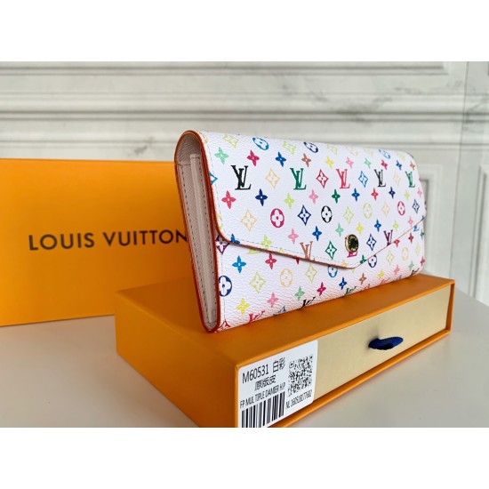 LV Bags High Quality Flip Wallet
LV Bags High Quality Flip Wallet