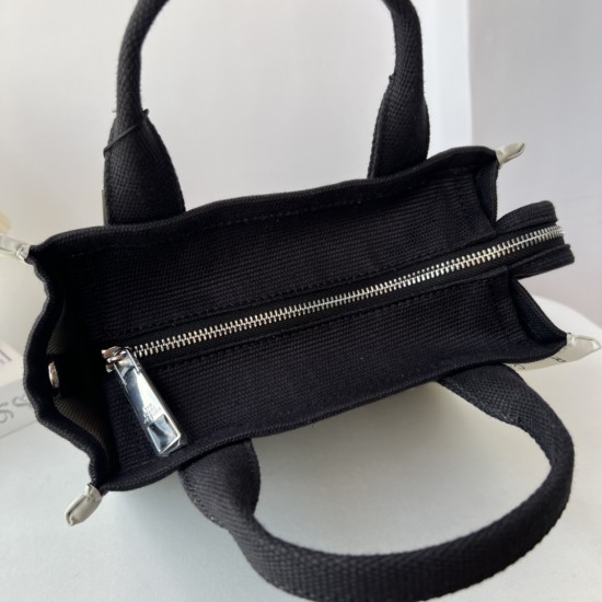 MJ Tote Full leather size: 41 * 34 * 15cm $140 Full leather medium size: 33 * 28 * 13cm $120 Full leather small size: 26 × 20 × 13cm $100 Fabric Large Size: 41 * 34 * 15cm $100 Medium size of fabric: 33 * 28 * 13cm $90 Fabric small size: 26 × 20 × 13cm $8 MJ Tote Full leather size: 41 * 34 * 15cm $140 Full leather medium size: 33 * 28 * 13cm $120 Full leather small size: 26 × 20 × 13cm $100 Fabric Large Size: 41 * 34 * 15cm $100 Medium size of fabric: 33 * 28 * 13cm $90 Fabric small size: 26 × 20 × 13cm $8