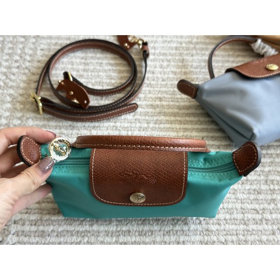 longchamp Bags Top Quality size:17*10cm longchamp Bags Top Quality size:17*10cm