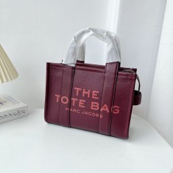 MJ Tote Full leather size: 41 * 34 * 15cm $140 Full leather medium size: 33 * 28 * 13cm $120 Full leather small size: 26 × 20 × 13cm $100 Fabric Large Size: 41 * 34 * 15cm $100 Medium size of fabric: 33 * 28 * 13cm $90 Fabric small size: 26 × 20 × 13cm $8