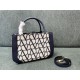 Valentino Bags Top Quality
35/25/17cm Valentino Bags Top Quality
35/25/17cm