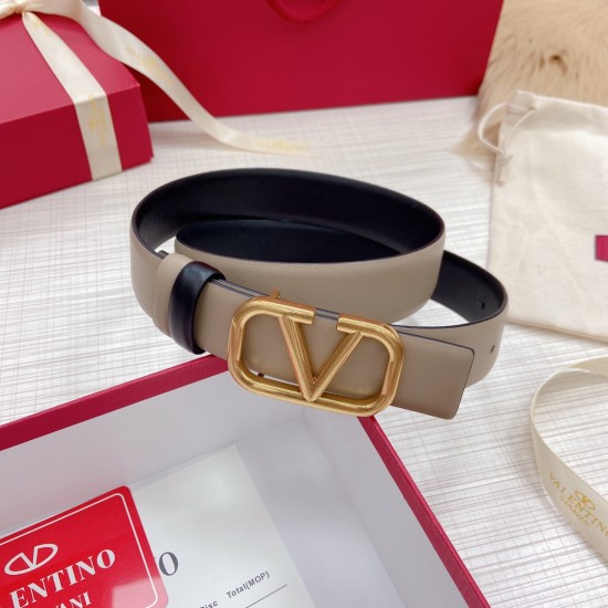 Valentino Belts
Top Quality Valentino Belts
Top Quality