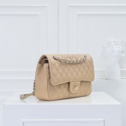 Chanel 1112