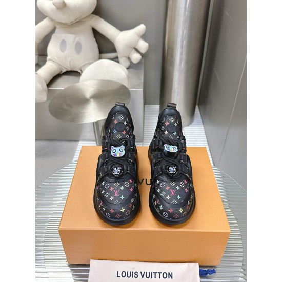 LV Shoes Top Quality
women 35-40
LV Shoes Top Quality
women 35-40