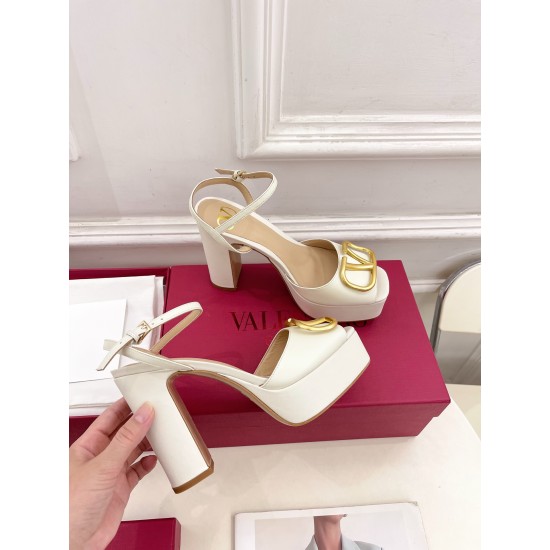 Valentino Shoes Top Quality Valentino Shoes Top Quality