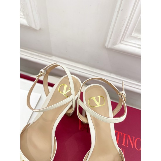 Valentino Shoes Top Quality Valentino Shoes Top Quality