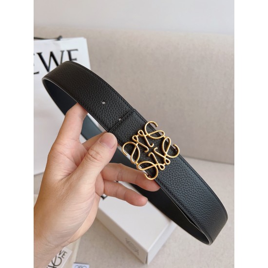 Loewe Belts
Top Quality Loewe Belts
Top Quality