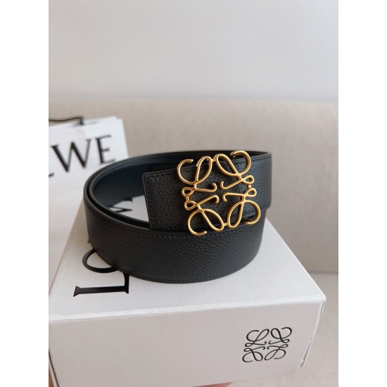 Loewe Belts
Top Quality Loewe Belts
Top Quality