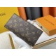 LV Bags High Quality Flip Wallet
LV Bags High Quality Flip Wallet