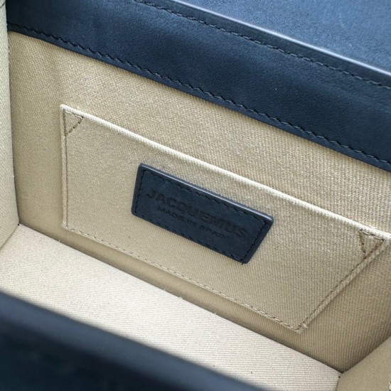 Jacquemus Bags Top Quality Same Real Jacquemus Bags Top Quality Same Real