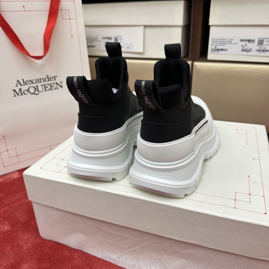 McQueen Shoes
 Top Quality
