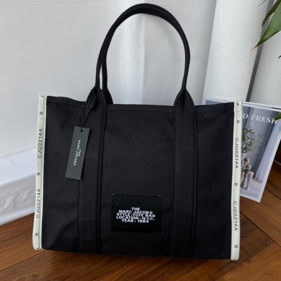 MJ Tote Full leather size: 41 * 34 * 15cm $140 Full leather medium size: 33 * 28 * 13cm $120 Full leather small size: 26 × 20 × 13cm $100 Fabric Large Size: 41 * 34 * 15cm $100 Medium size of fabric: 33 * 28 * 13cm $90 Fabric small size: 26 × 20 × 13cm $8 MJ Tote Full leather size: 41 * 34 * 15cm $140 Full leather medium size: 33 * 28 * 13cm $120 Full leather small size: 26 × 20 × 13cm $100 Fabric Large Size: 41 * 34 * 15cm $100 Medium size of fabric: 33 * 28 * 13cm $90 Fabric small size: 26 × 20 × 13cm $8