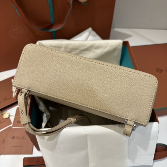 LP Bags Top Quality Size: 23 × 8 × 22cm