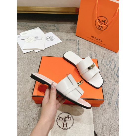 Hermes Shoes Top Quality
35-42 Hermes Shoes Top Quality
35-42