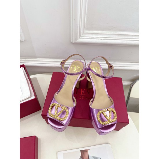 Valentino Shoes Top Quality Valentino Shoes Top Quality