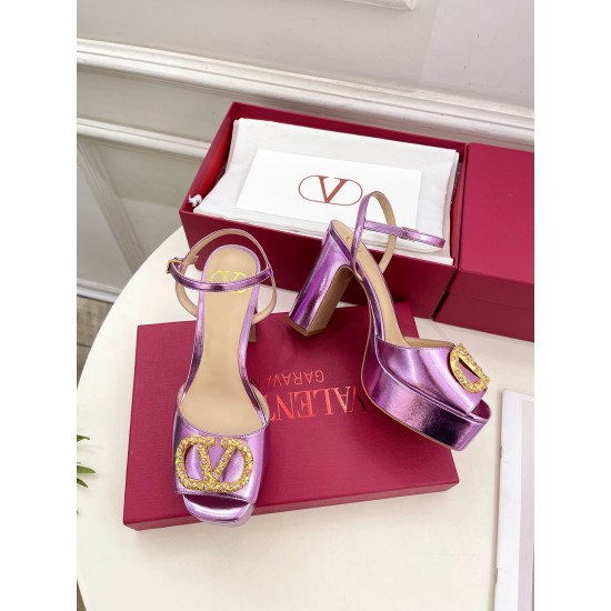 Valentino Shoes Top Quality Valentino Shoes Top Quality