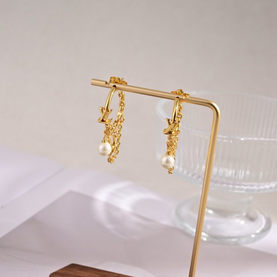 LV Jewelry Necklace