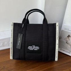 MJ Tote Full leather size: 41 * 34 * 15cm $140 Full leather medium size: 33 * 28 * 13cm $120 Full leather small size: 26 × 20 × 13cm $100 Fabric Large Size: 41 * 34 * 15cm $100 Medium size of fabric: 33 * 28 * 13cm $90 Fabric small size: 26 × 20 × 13cm $8