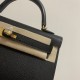 Hermes Bags Top Quality Minikelly 二代
19cm $220 Hermes Bags Top Quality Minikelly 二代
19cm $220