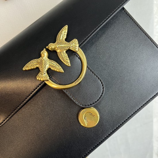 Pinko Bags Top Quality
27*17*8cm Pinko Bags Top Quality
27*17*8cm