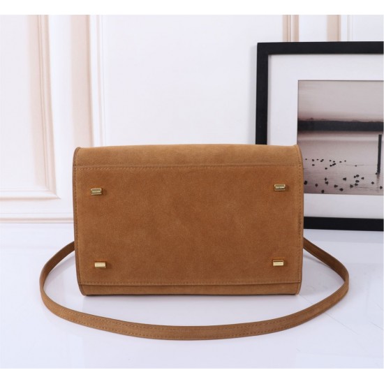 The Row Bags Top Quality
Small:26.20.18
Big:38.26.23 The Row Bags Top Quality
Small:26.20.18
Big:38.26.23