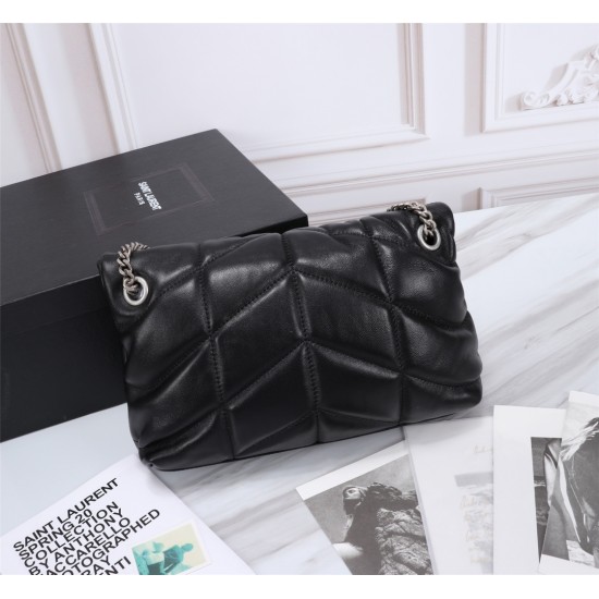 YSL Bags Top Quality Loulou Puffer
29x17x11cm YSL Bags Top Quality Loulou Puffer
29x17x11cm