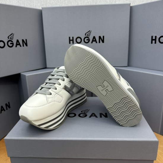 Hogan Shoes Top Quality
35-45 men and women same Hogan Shoes Top Quality
35-45 men and women same