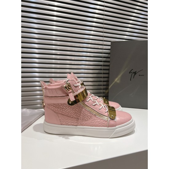 CL Shoes Casual shoes
Top Quality CL Shoes Casual shoes
Top Quality