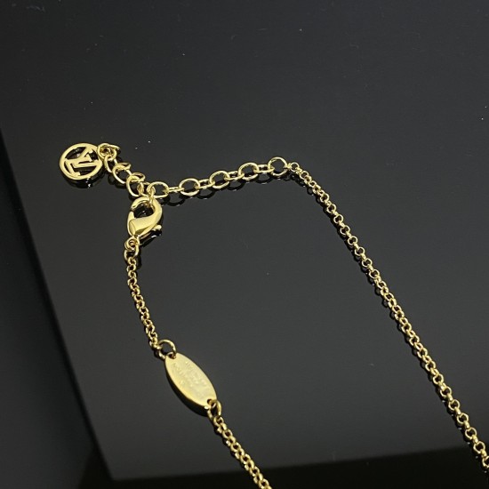 LV Jewelry High Quality LV Jewelry High Quality