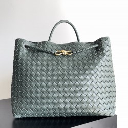 BV Bags Top Quality ANDIAMO 743575