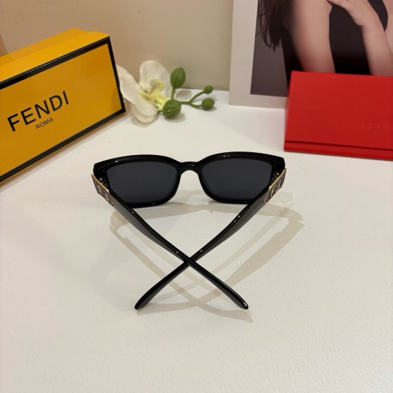 Fendi Glasses