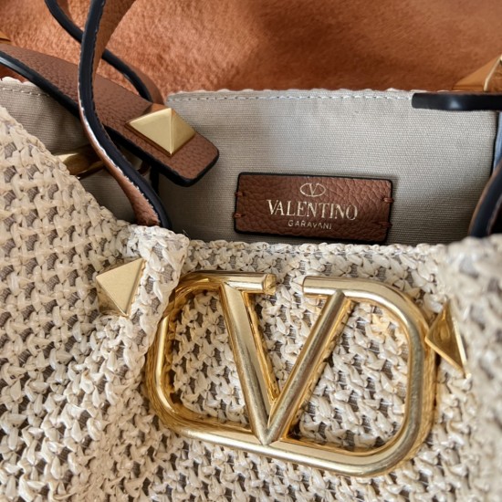Valentino Bags Top Quality
35/25/17cm Valentino Bags Top Quality
35/25/17cm