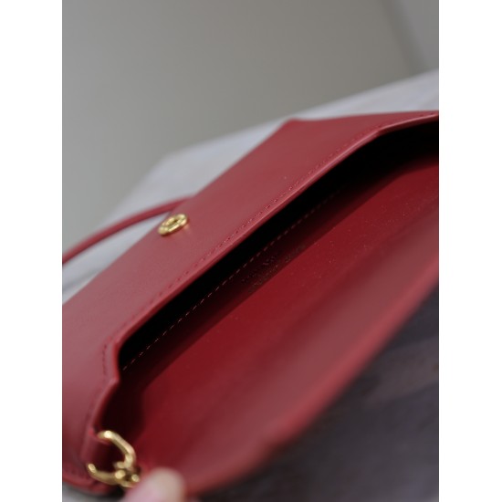 YSL Bags Top Quality
18x11x2cm YSL Bags Top Quality
18x11x2cm